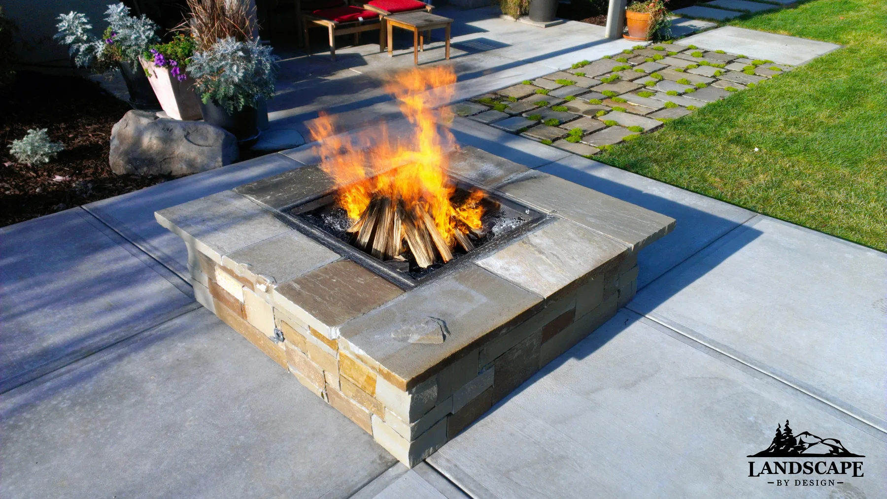 Craft/Fire/Square Firepit