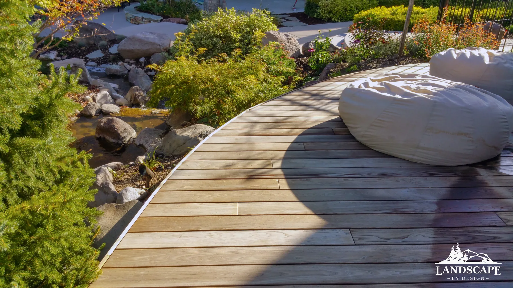 Craft/Hardscape/Decks/Curved Deck Edge 2