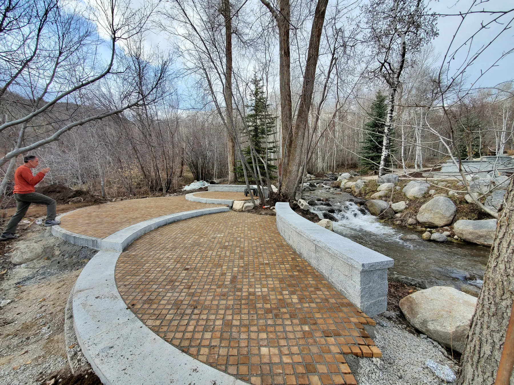 Craft/Hardscape/Floors/Patio Area