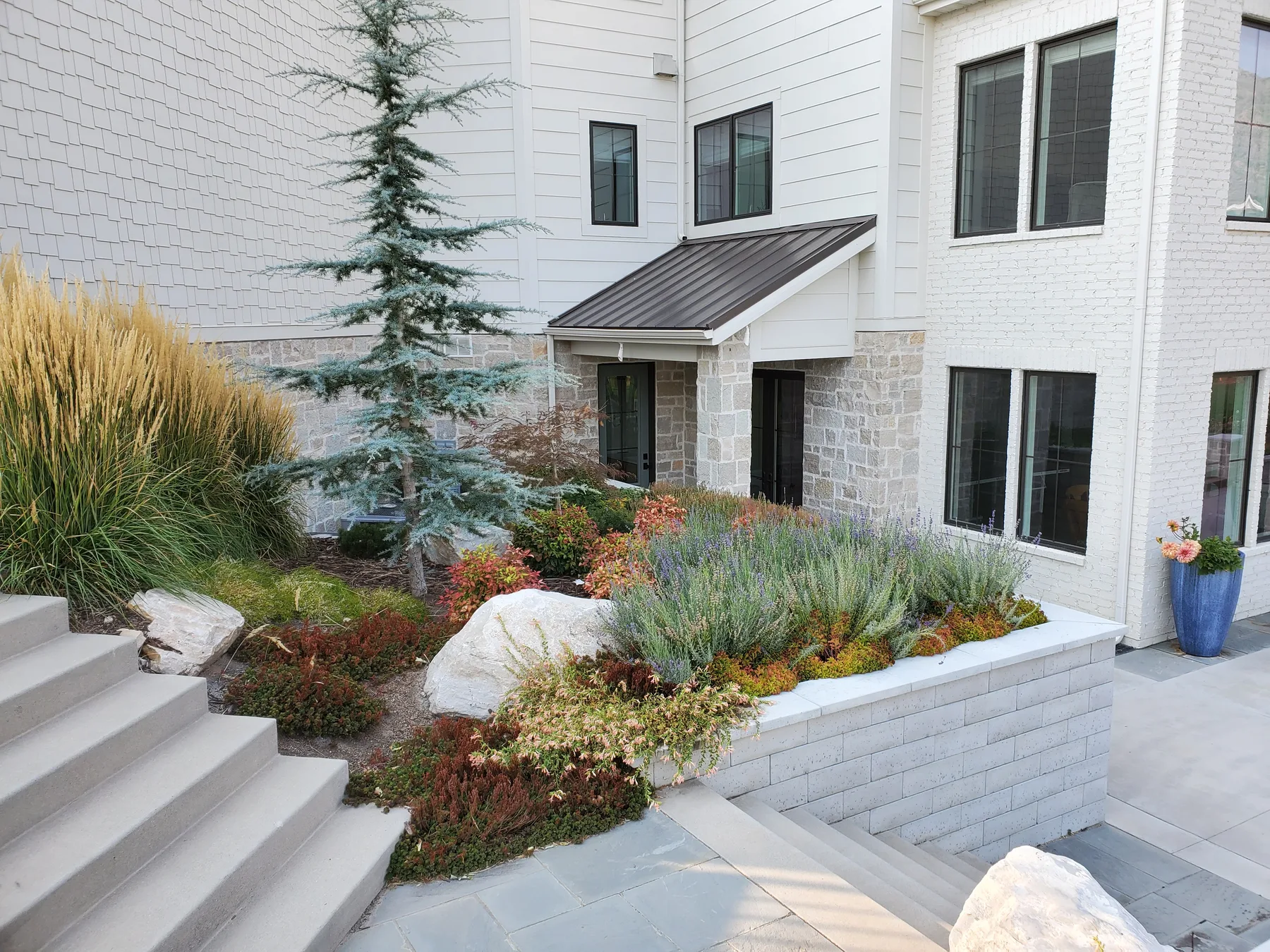 Craft/Hardscape/Steps/Stone Stairs And Wall