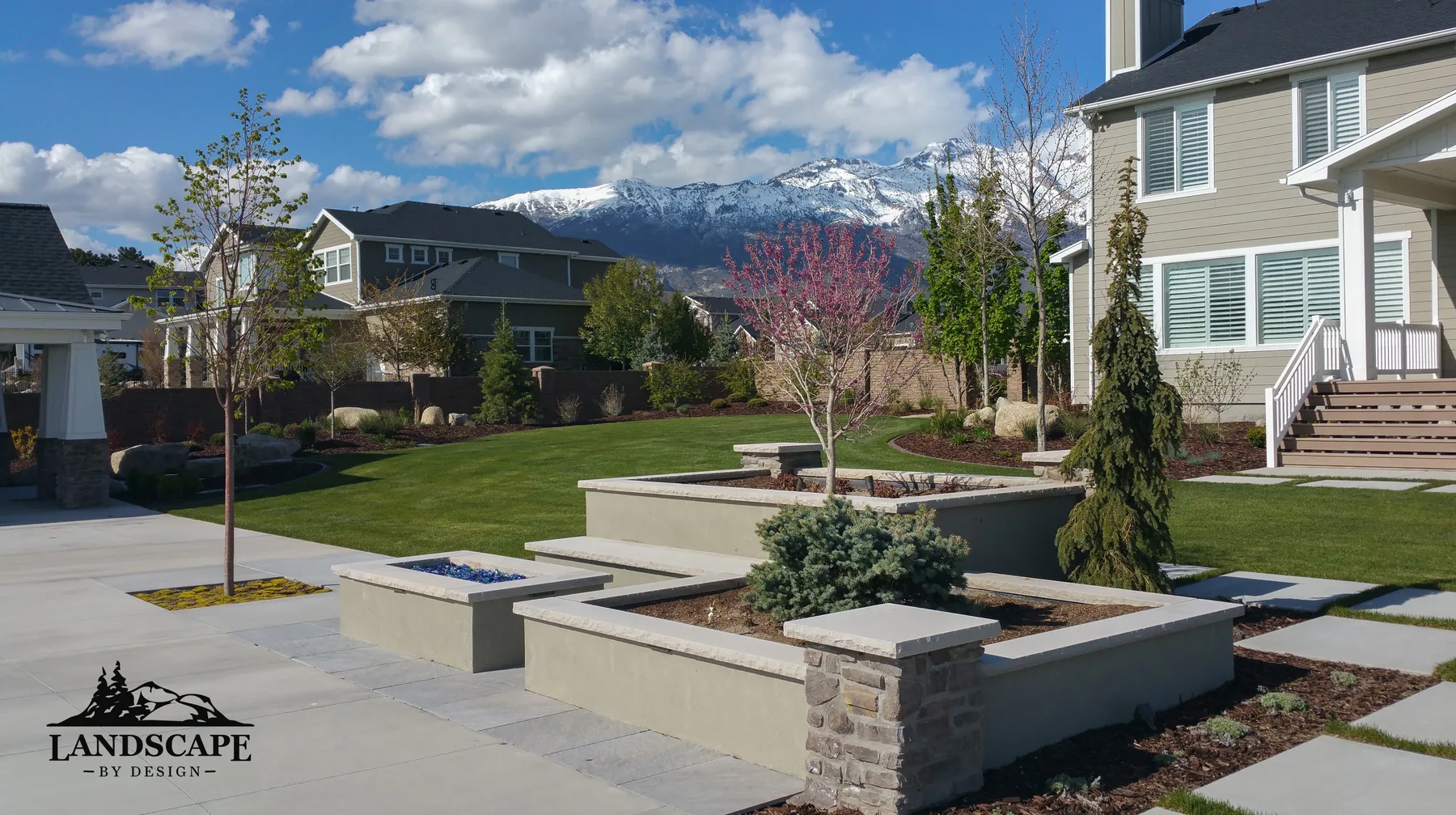 Craft/Hardscape/Walls/Square Planter Beds Hardscape