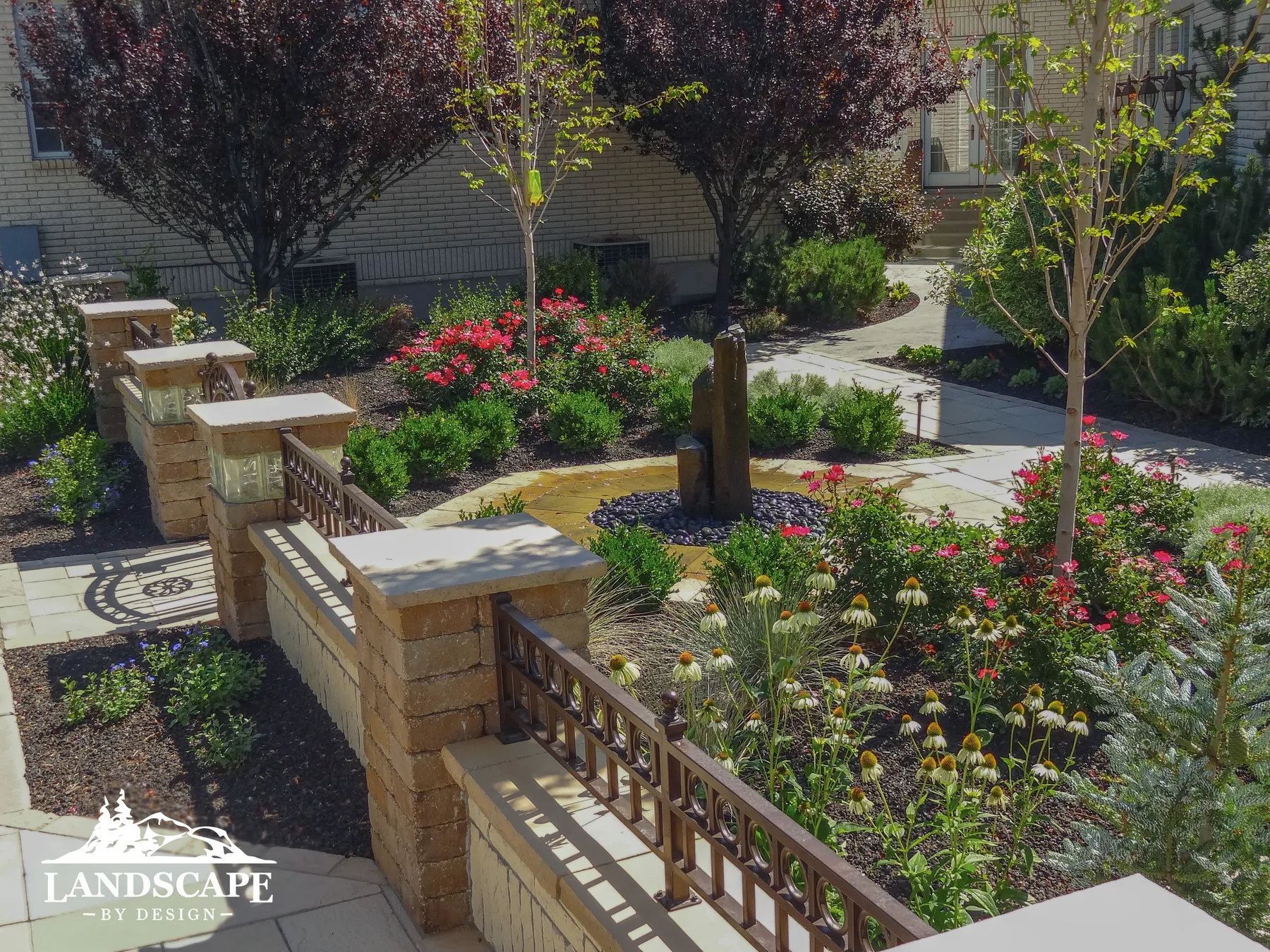 Craft/Hardscape/Walls/Wall Fence With Pillars