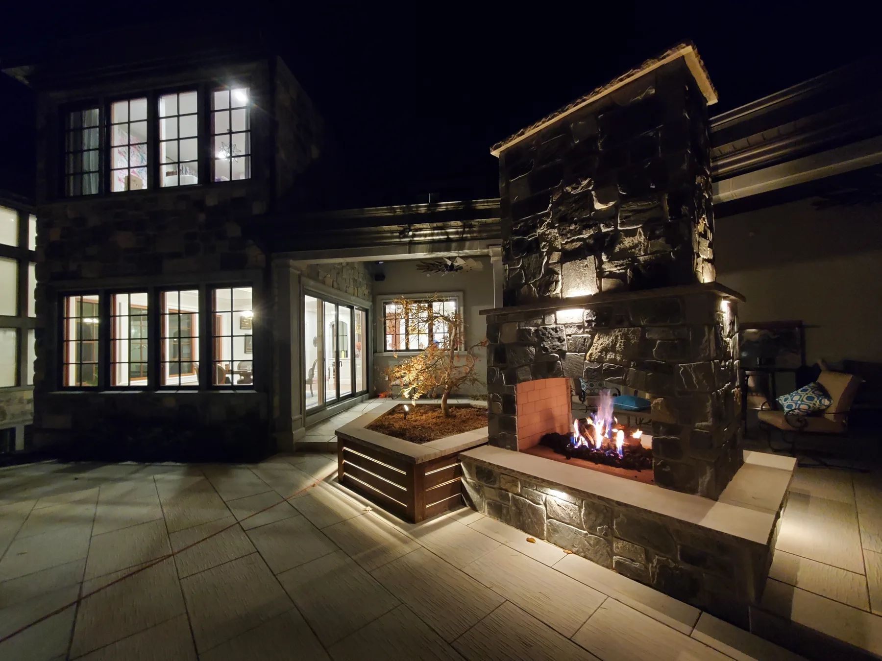 Craft/Lighting/Lighting Fireplace Area