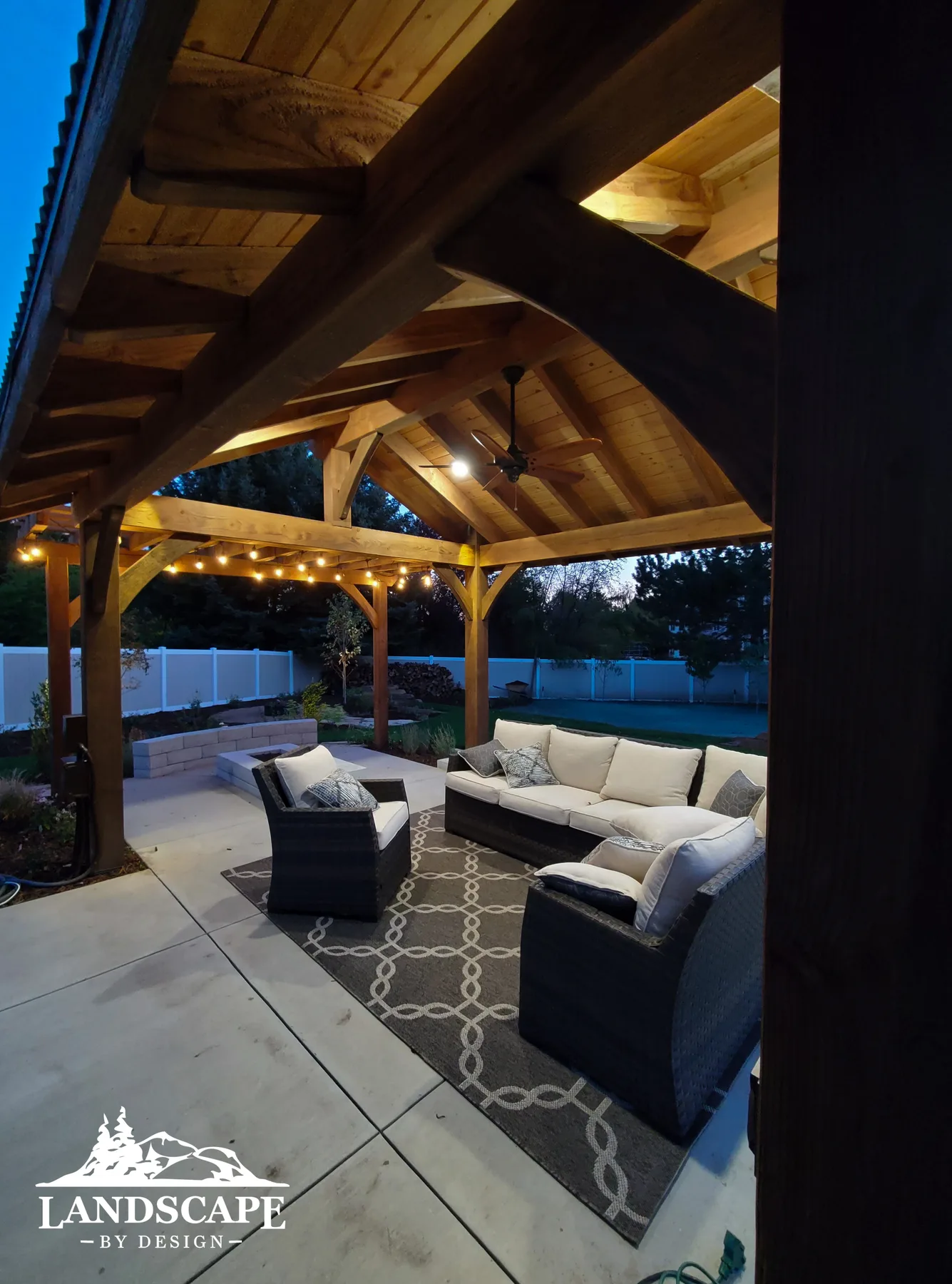 Craft/Lighting/Pavilion Lighting Vertical