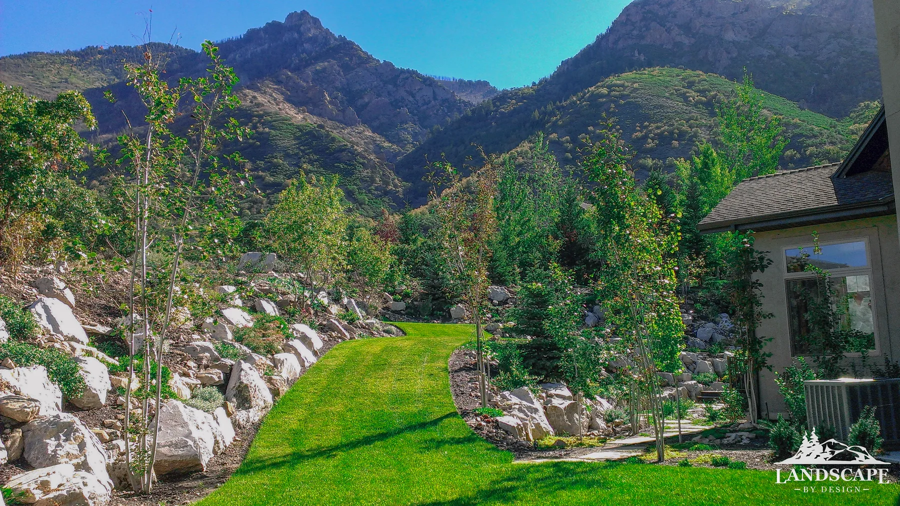 Craft/Recreation/Lawn Areas/Grass Slope Path