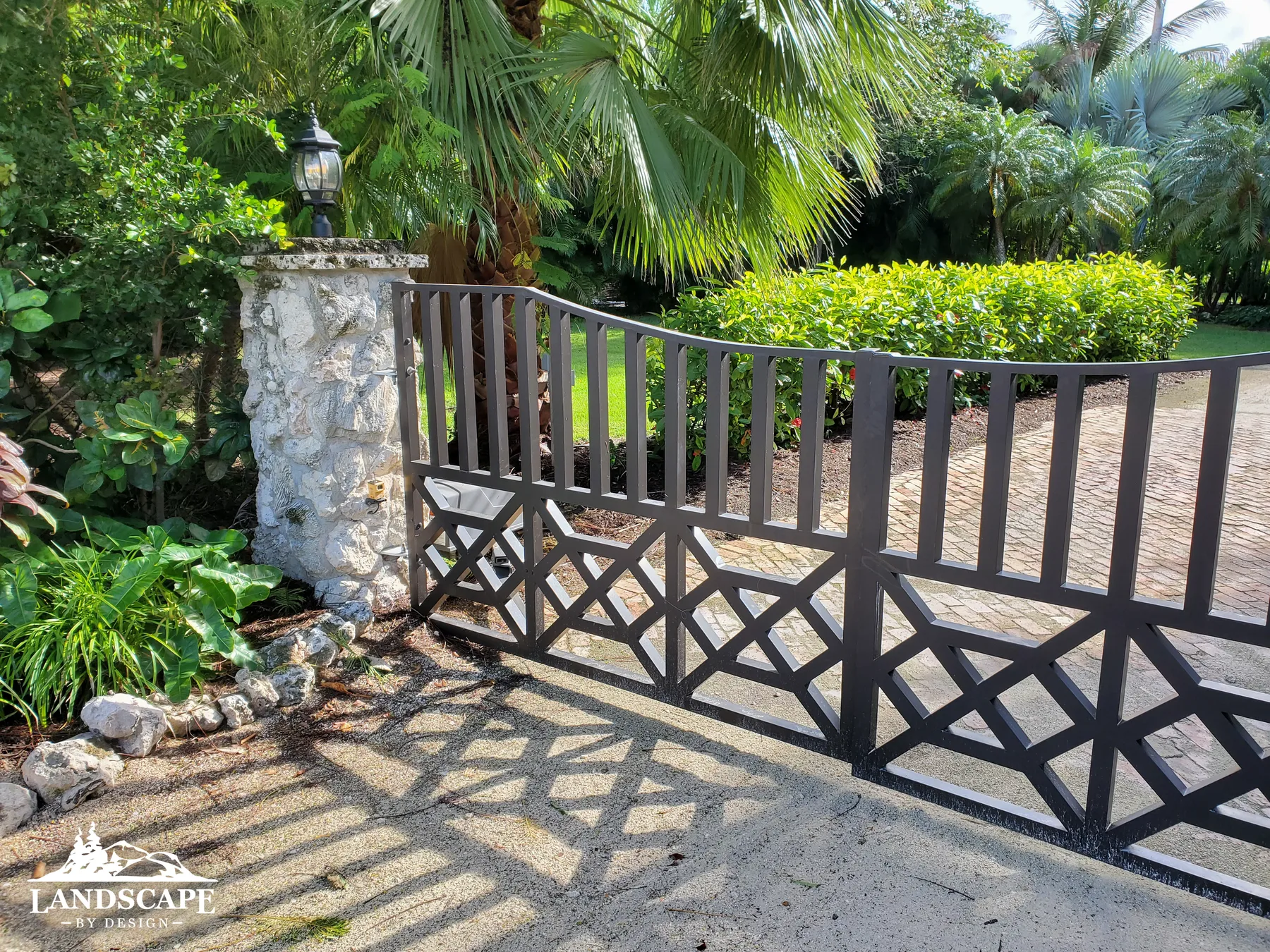 Craft/Structures/Fencing And Gates/Front Gate Pillar