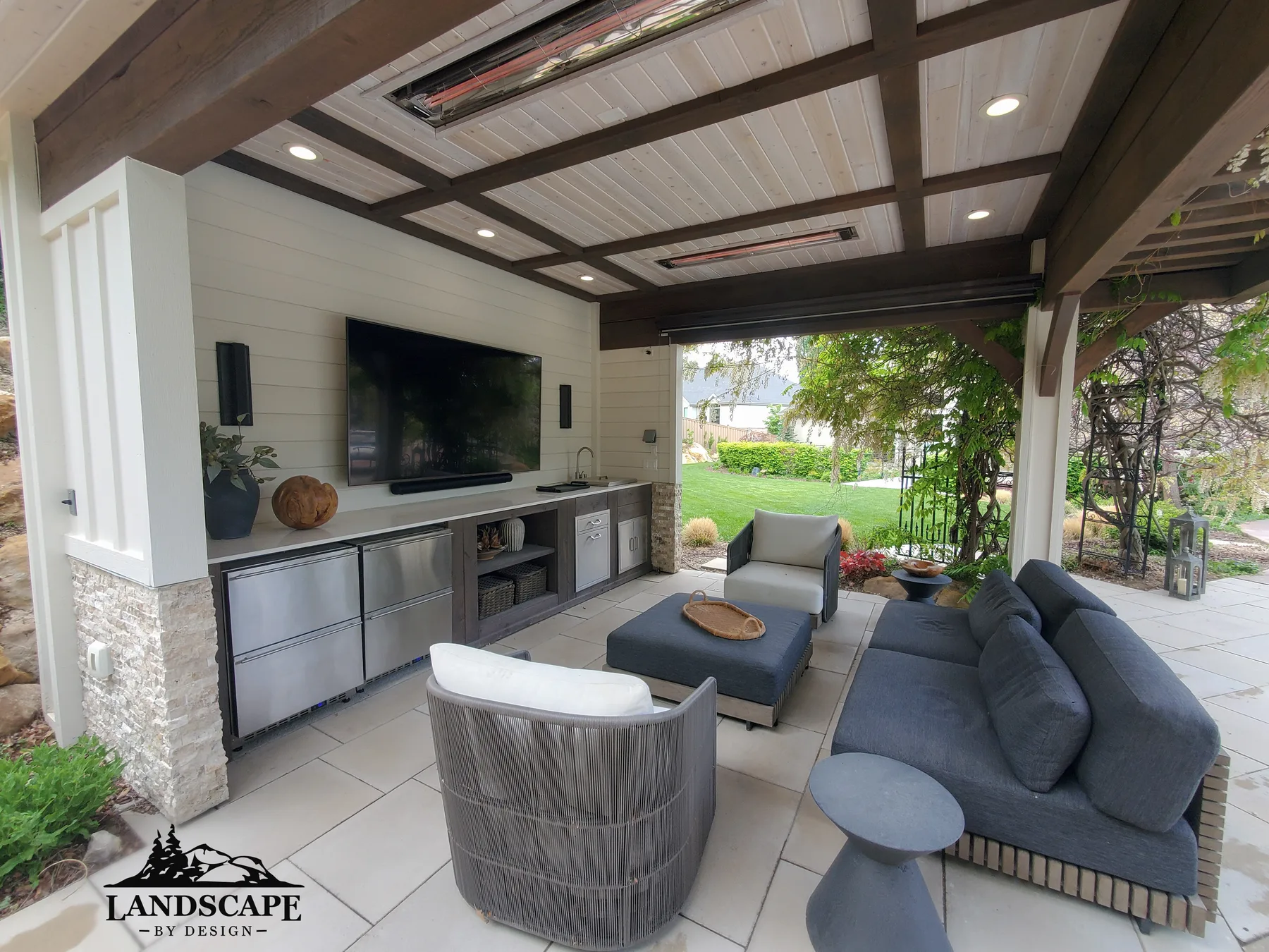Craft/Structures/Pavilions/Pavilion Outdoor Tv Area Side