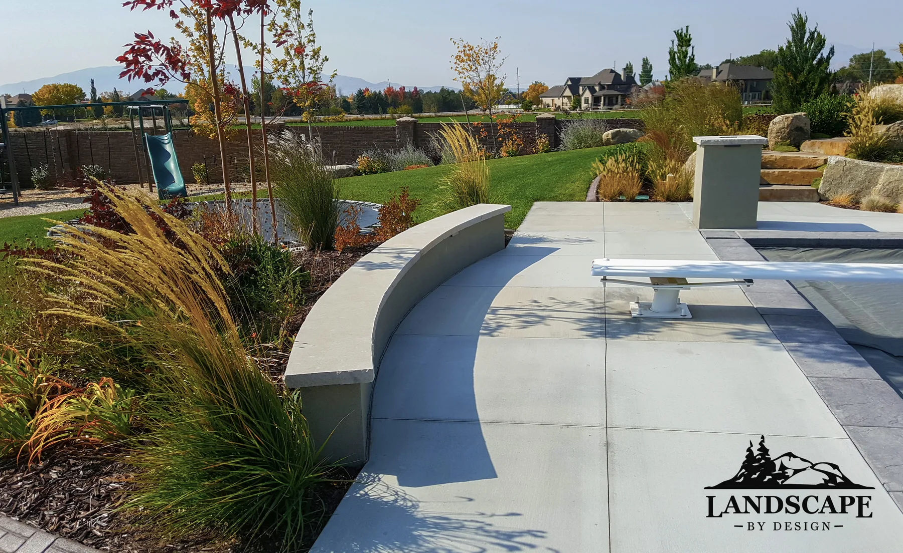 Curved Wall By Pool